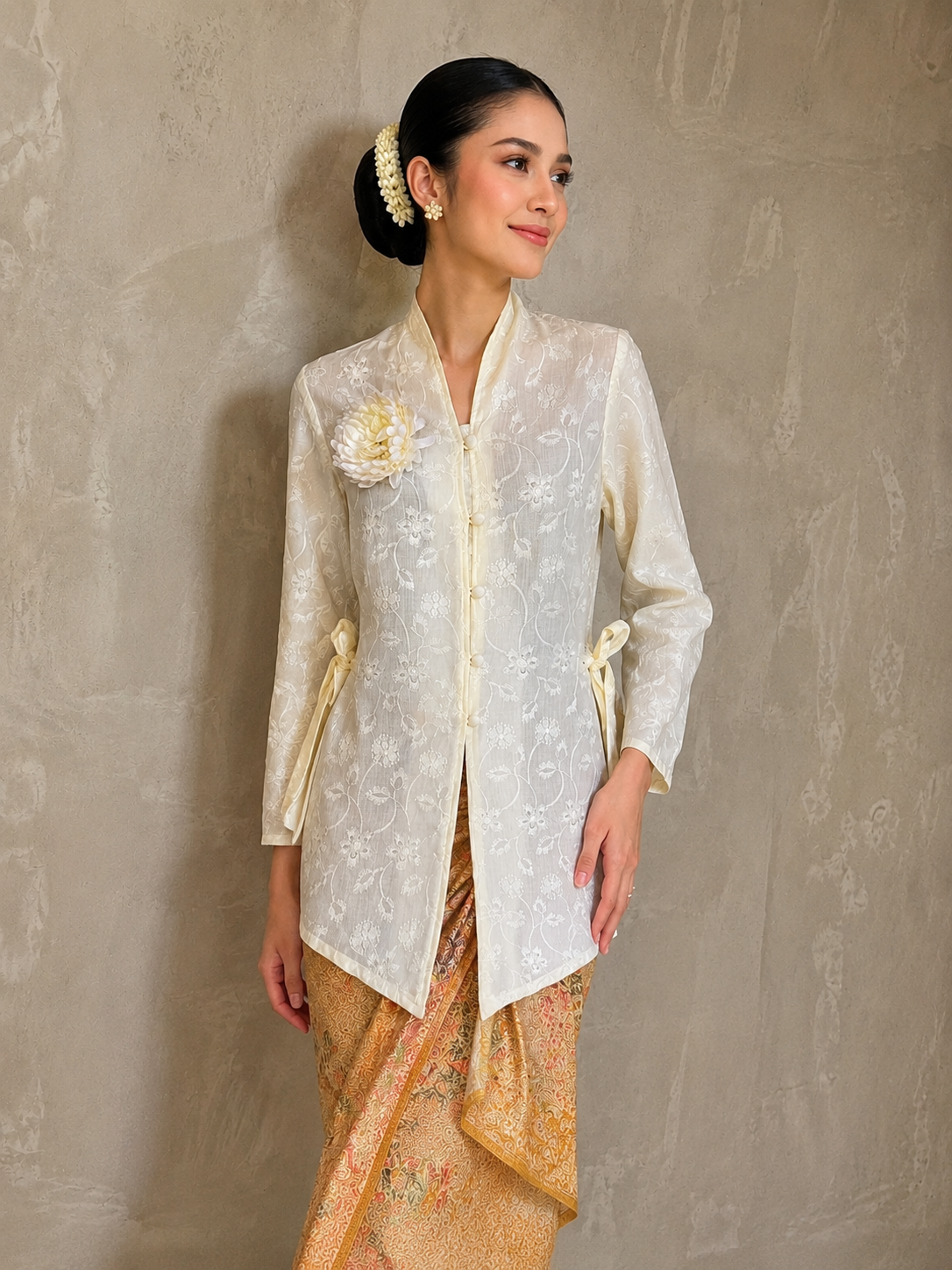 Kebaya blouse katun bordir