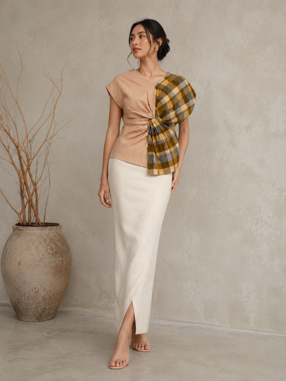 Atasan tenun lurik wanita twist - Image 4